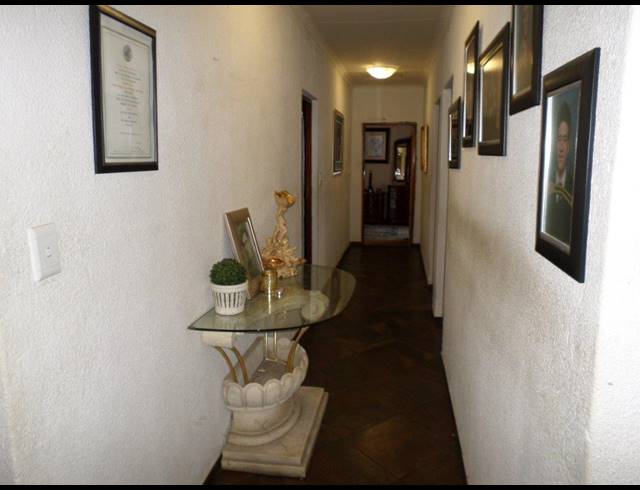 4 BEDROOM DUPLEX TO LET IN AZALEA PARK